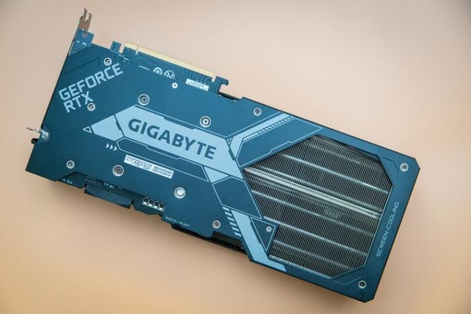Die Rückplatte des Gigabyte RTX 3090 Gaming OC.