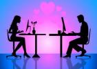 Studie: Echtgenoten die elkaar online hebben ontmoet, hebben gelukkiger huwelijken dan degenen die dat niet hebben gedaan (blijkbaar)