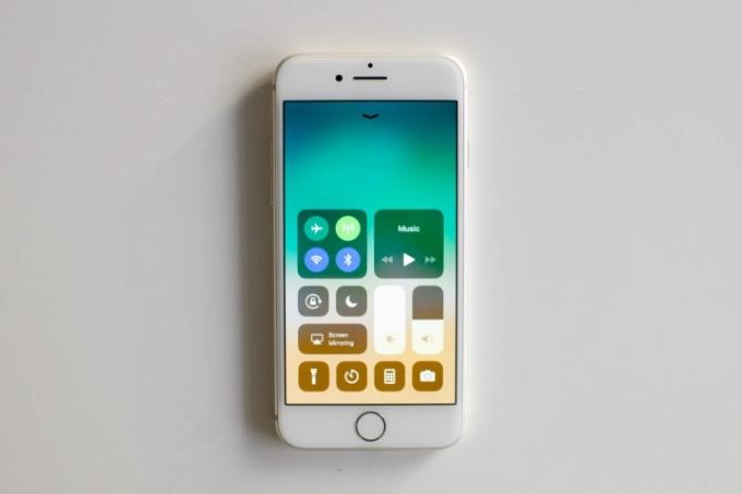 Przegląd szybkich ustawień Apple iPhone 8