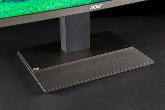 Acer B326HK 4K-skärm stå upp
