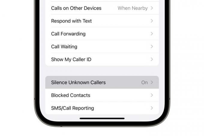 Utišaj nepoznate pozivatelje na iPhoneu 14 Pro Max.