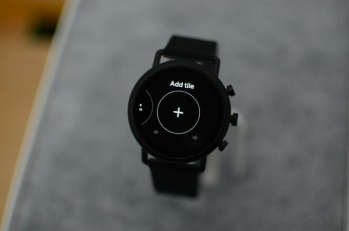 Wear OS タイル