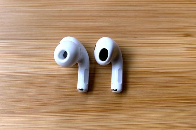 Apple AirPods Pro 2 vs. Bose QuietComfort fülhallgató II