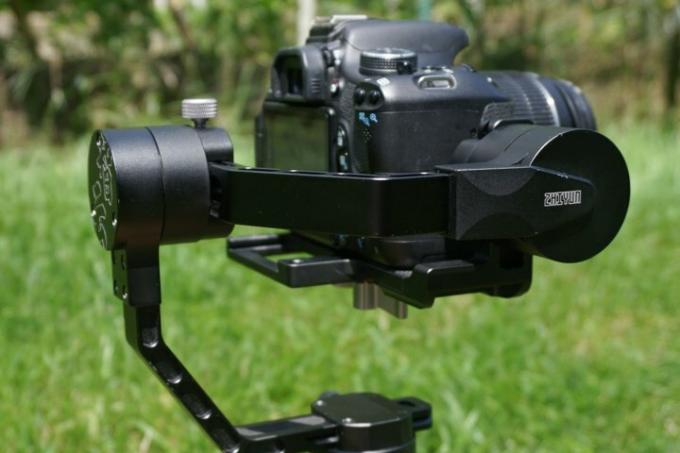 „Zhiyun Crane V2“ apžvalga