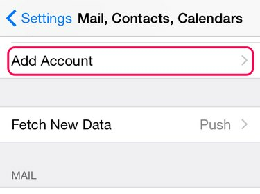 Érintse meg a Fiók hozzáadása elemet a Mail, Contacts, Calendars alkalmazásban.