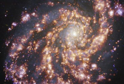 NGC 4254 sett med MUSE på ESO: s VLT vid flera ljusvåglängder