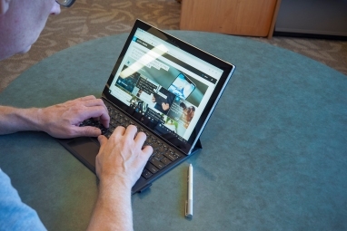 Pregled HP Envy X2