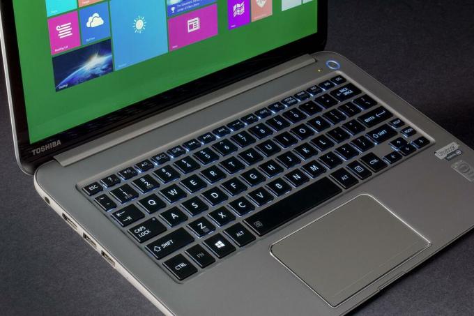 Toshiba Kirabook 2014 ülevaateklaviatuur