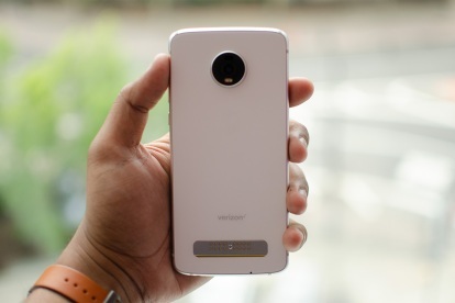 moto z4