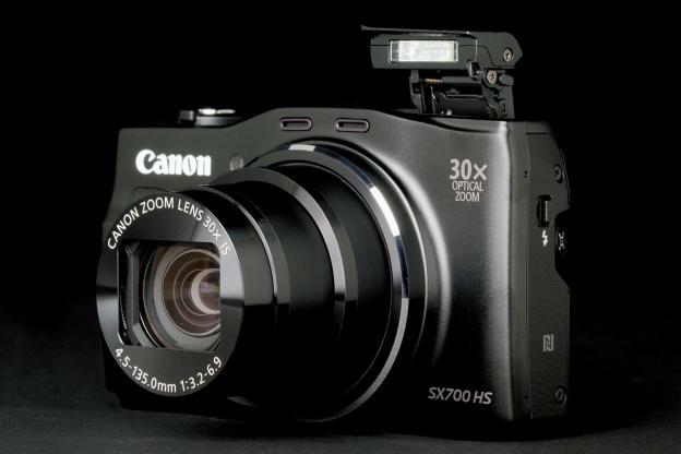 Canon PowerShot SX700 frontvinkel