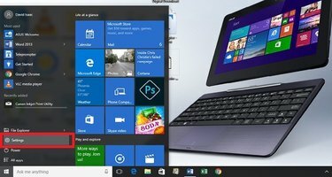 Windows10のスタートアップメニューで[設定]を選択します。