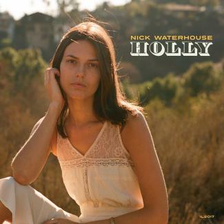 Nicka Waterhouse’a Holly’ego