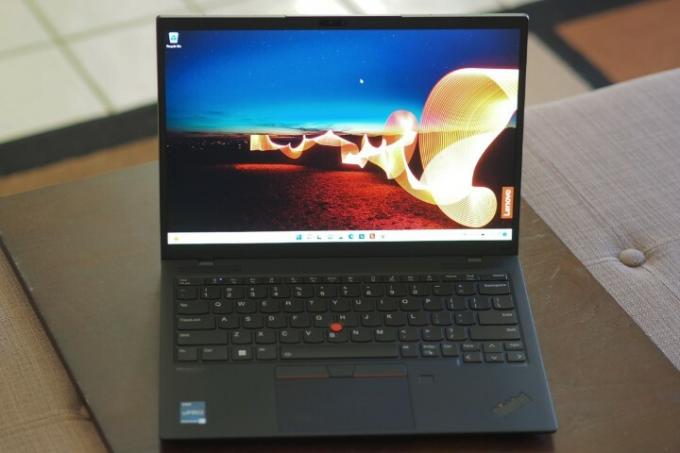 Skärmen på ThinkPad X1 Nano Gen 2.