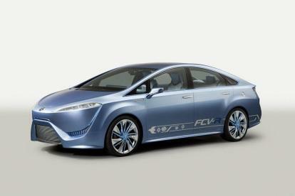 Toyota do roku 2015 prodá v USA vůz na vodík za 50 000 dolarů