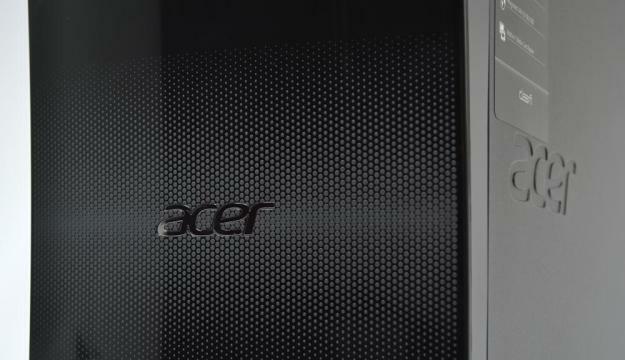 Acer Aspire M3985 مراجعة التفاصيل الأمامية للكمبيوتر المكتبي البرجي