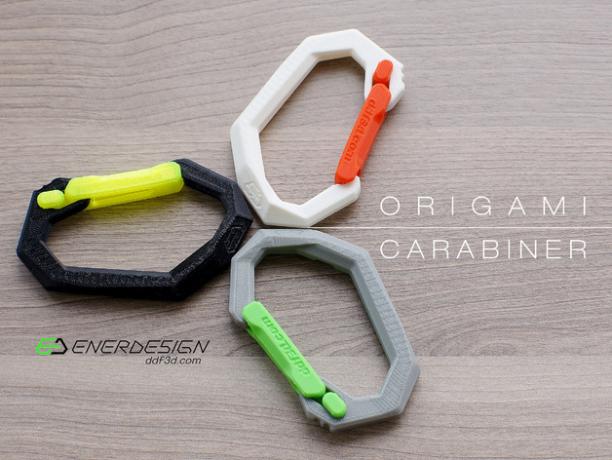 csere karabiner 3D print hátizsákkal túra kemping