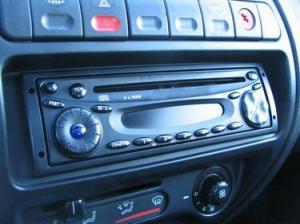 So entsperren Sie ein Fujitsu Ten Autoradio