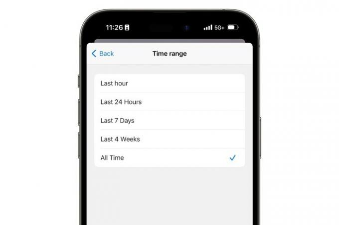 브라우징 데이터 시간 범위 지우기를 보여주는 iPhone의 Microsoft Edge.