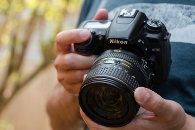 Nikon DX 16 80mm f2 8 4e ed VR レビュー