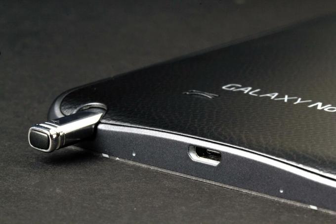 Samsung Galaxy Note Edge-stylus