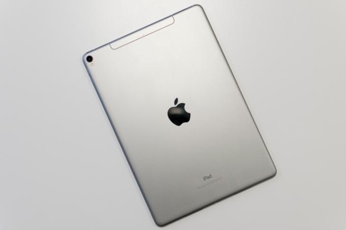 Apple iPad Pro 10 5 レビュー バックケース