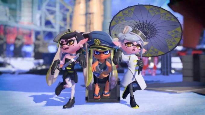 Three inklings μοντελοποιούν τη νέα μόδα στο Splatoon 3.