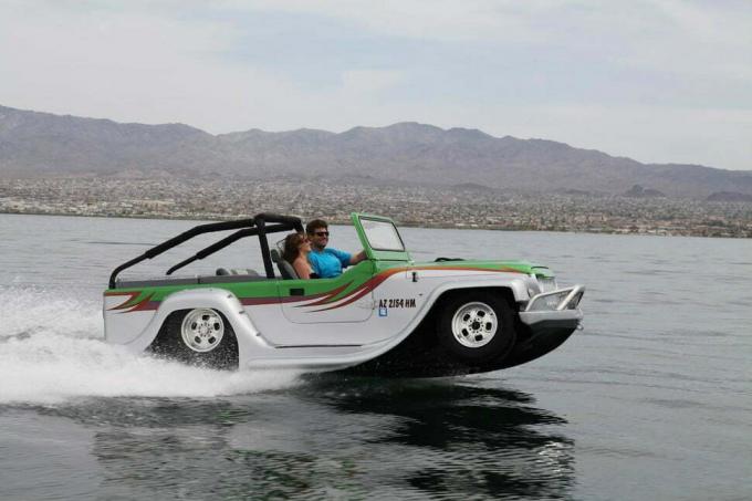 zombi-proof vožnje Watercar Panther