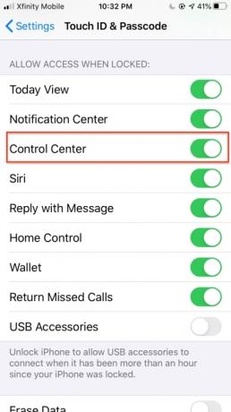Activați Centrul de control iOS