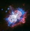 Wybuchający układ gwiazd widoczny na zdjęciu wykonanym w ultrafiolecie z Hubble’a