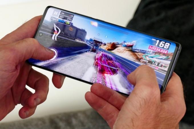 Asphalt 9: Legends gespielt auf dem TCL 20 Pro 5G.