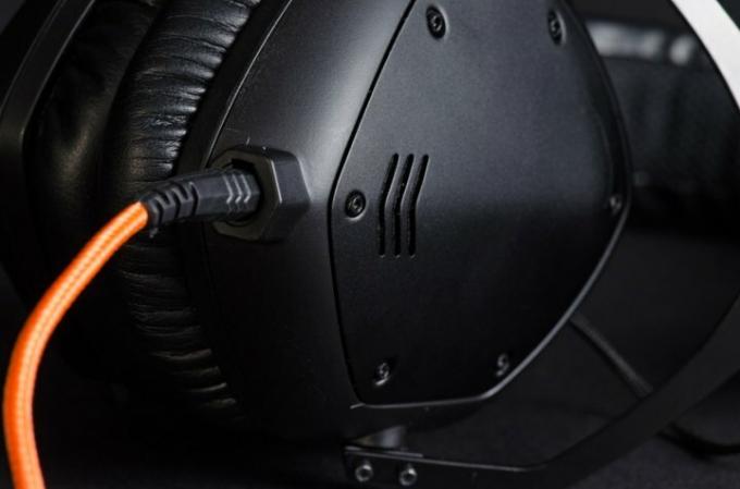Mikrofonní kabel vmoda crossfade m100 speakeasy v port v3