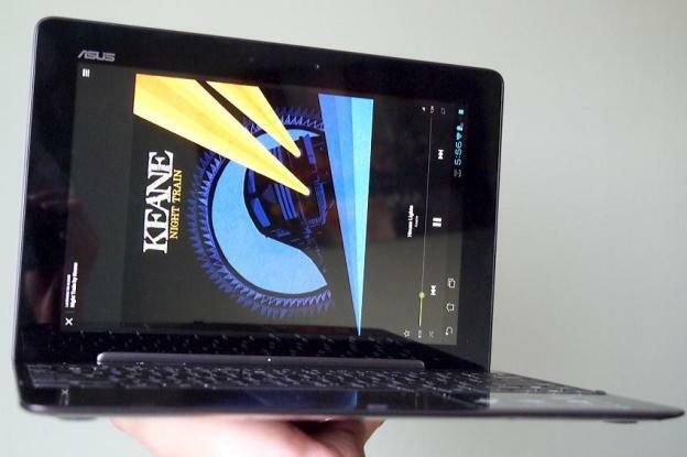 Asus transformátorová podložka infinity recenze klávesnice tablet laptop