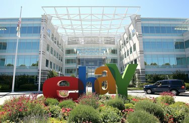 Interneto aukciono svetainė Ebay praneša apie ketvirčio pajamas