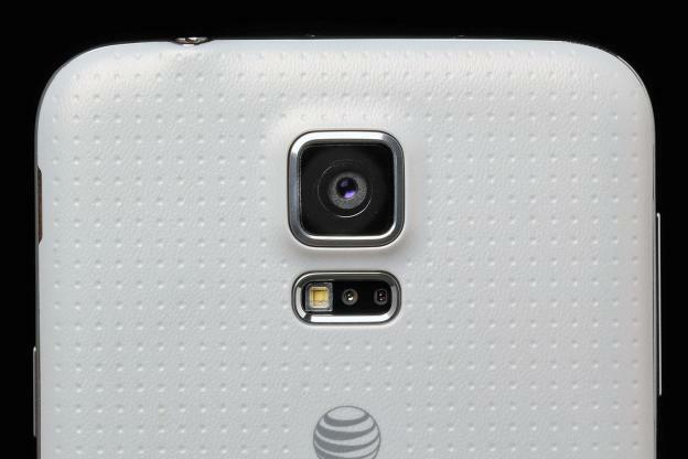 „Samsung Galaxy S5“ peržiūros galinio fotoaparato objektyvo makrokomandą 2