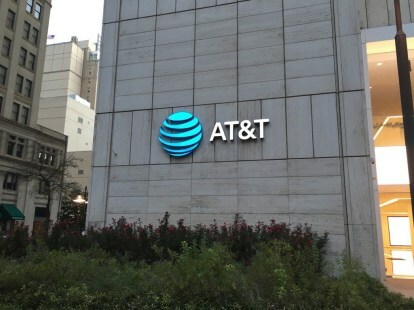 att laajakaistan laajennus uutiset uusi at amp t logo Dallas tx