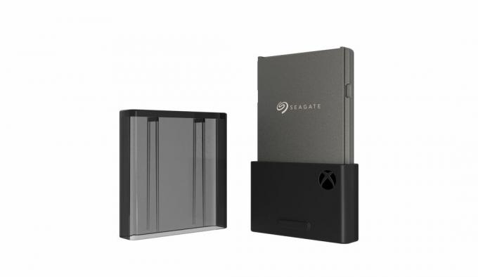 Seagate ストレージ拡張カード。