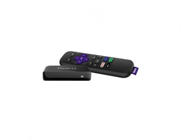 Dispositivo de streaming Roku Premier e controle remoto em um fundo branco.