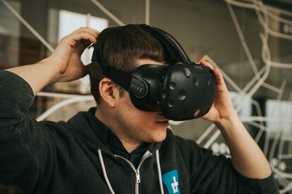 HTC VIVE Najboljše VR slušalke