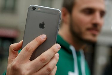 Apple Inc. Lanserar iPhone 6 och iPhone 6 Plus smartphones i Madrid
