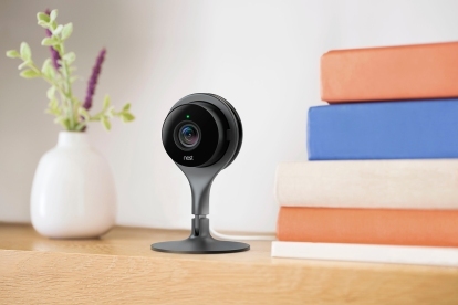 nest tvåfaktors autentiseringskamera inomhus smart lägenhet header