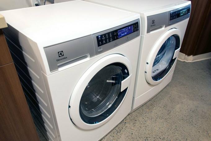 Mașină de spălat Electrolux EIFLS20QSW