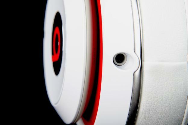 Beats by Dre Studio 2013 ses bağlantı noktası olabilir