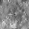 Pamatykite kraterį, kurį paliko kosminių šiukšlių smūgis į Mėnulį