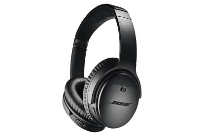 Headphone nirkabel Bose QuietComfort 35 II, berwarna hitam.