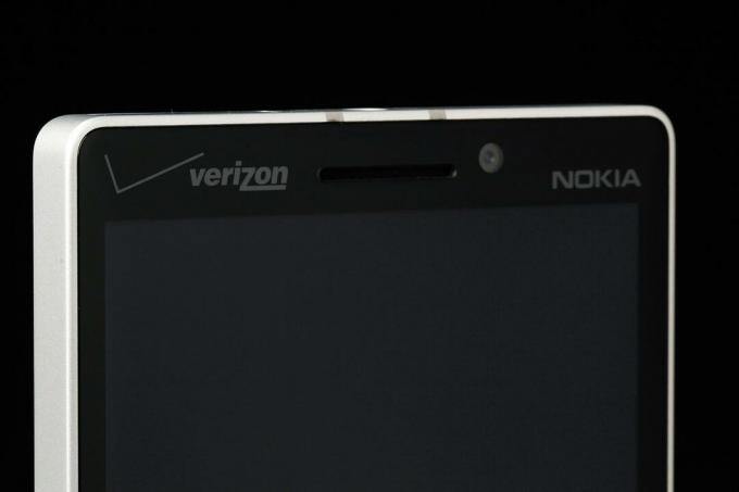 Nokia Lumia Icon зверху передній макрос