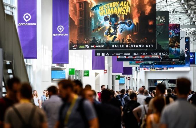 20 серпня 2019 року в Кельні, Німеччина, відвідувачі побачили відвідувачів під час прес-конференції на виставці ігор Gamescom 2019.