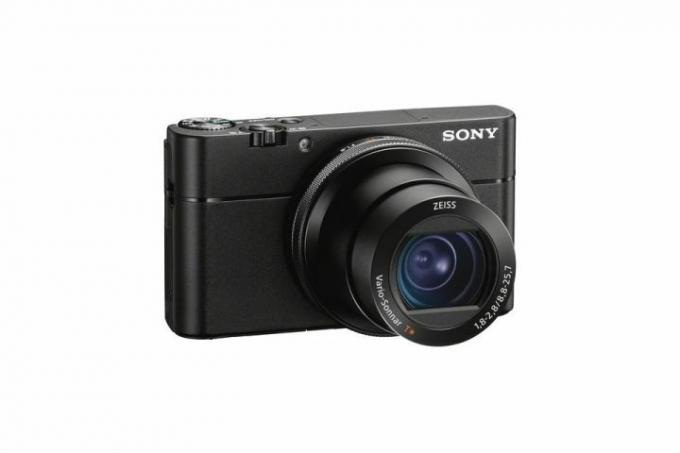 Ήταν ένα ταξίδι 8 ετών για τη σειρά Sony RX100. Ποιο μοντέλο πρέπει να αγοράσετε;