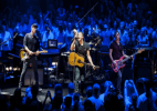 Coldplay lanzará una experiencia de concierto en realidad virtual