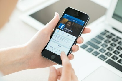 consigli di Facebook app per social network smartphone