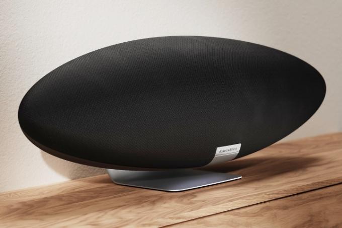 مكبر الصوت الذكي اللاسلكي الجديد من Bowers and Wilkins Zeppelin.